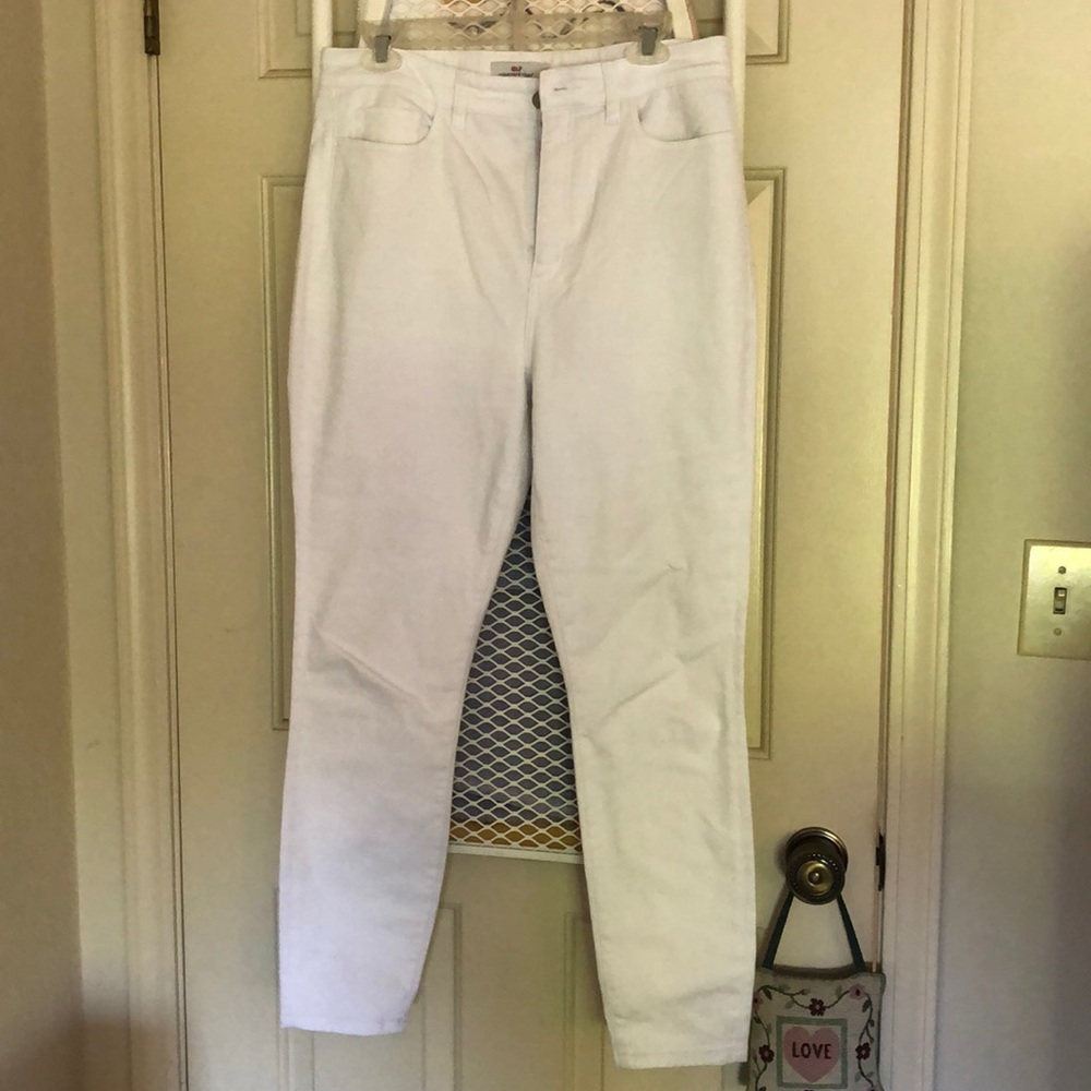 Vineyard Vines White jeans